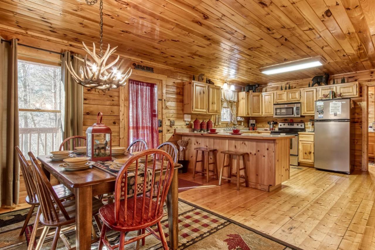 Magical Moments, Hot Tub, Wifi, 1089 Free Tickets Each Paid Day, Dollywood And More Gatlinburg Exteriér fotografie