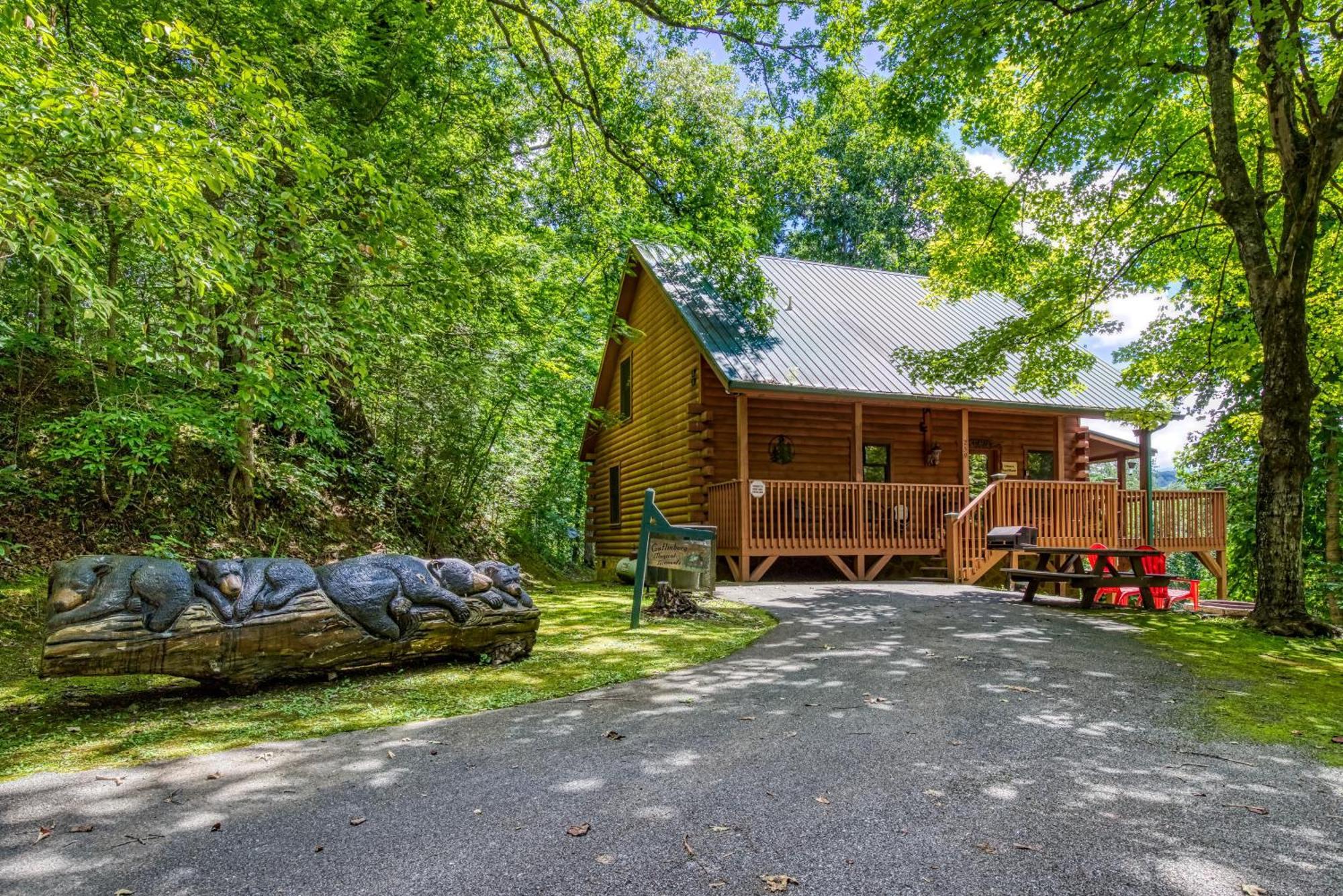 Magical Moments, Hot Tub, Wifi, 1089 Free Tickets Each Paid Day, Dollywood And More Gatlinburg Exteriér fotografie