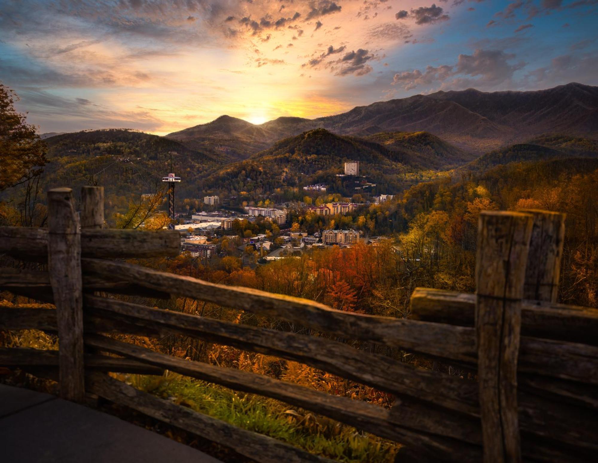 Magical Moments, Hot Tub, Wifi, 1089 Free Tickets Each Paid Day, Dollywood And More Gatlinburg Exteriér fotografie